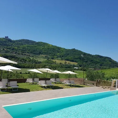 Il Vecchio Gelso - Agriturismo Rimini مزرعة للإقامة *